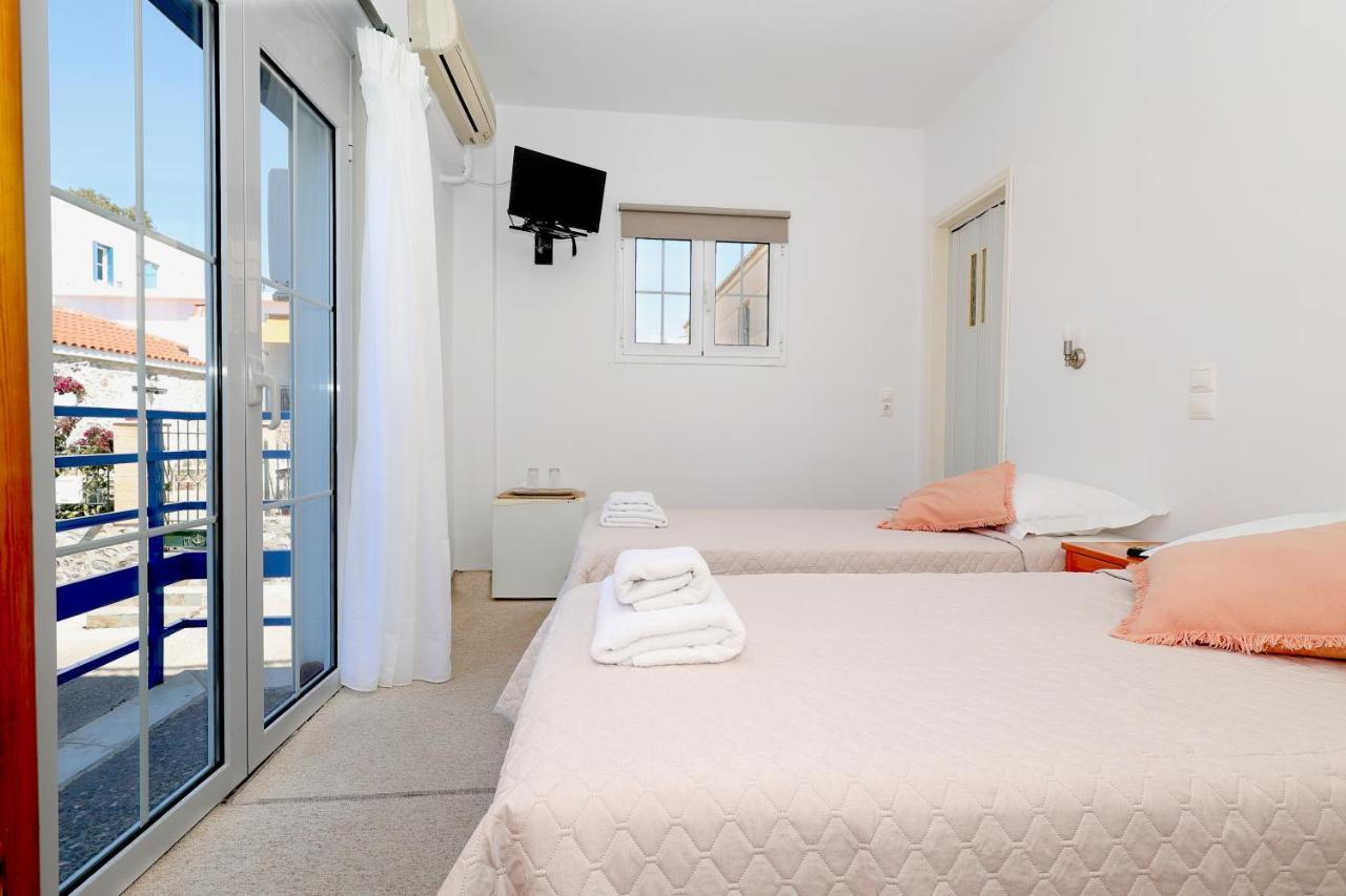 Hotel Hippocampus Perdika  Buitenkant foto