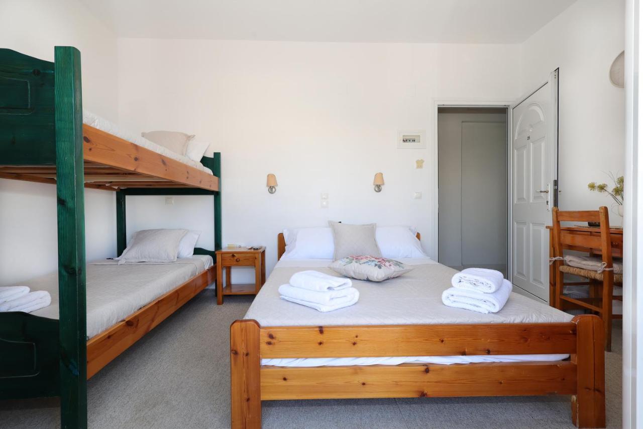 Hotel Hippocampus Perdika  Buitenkant foto